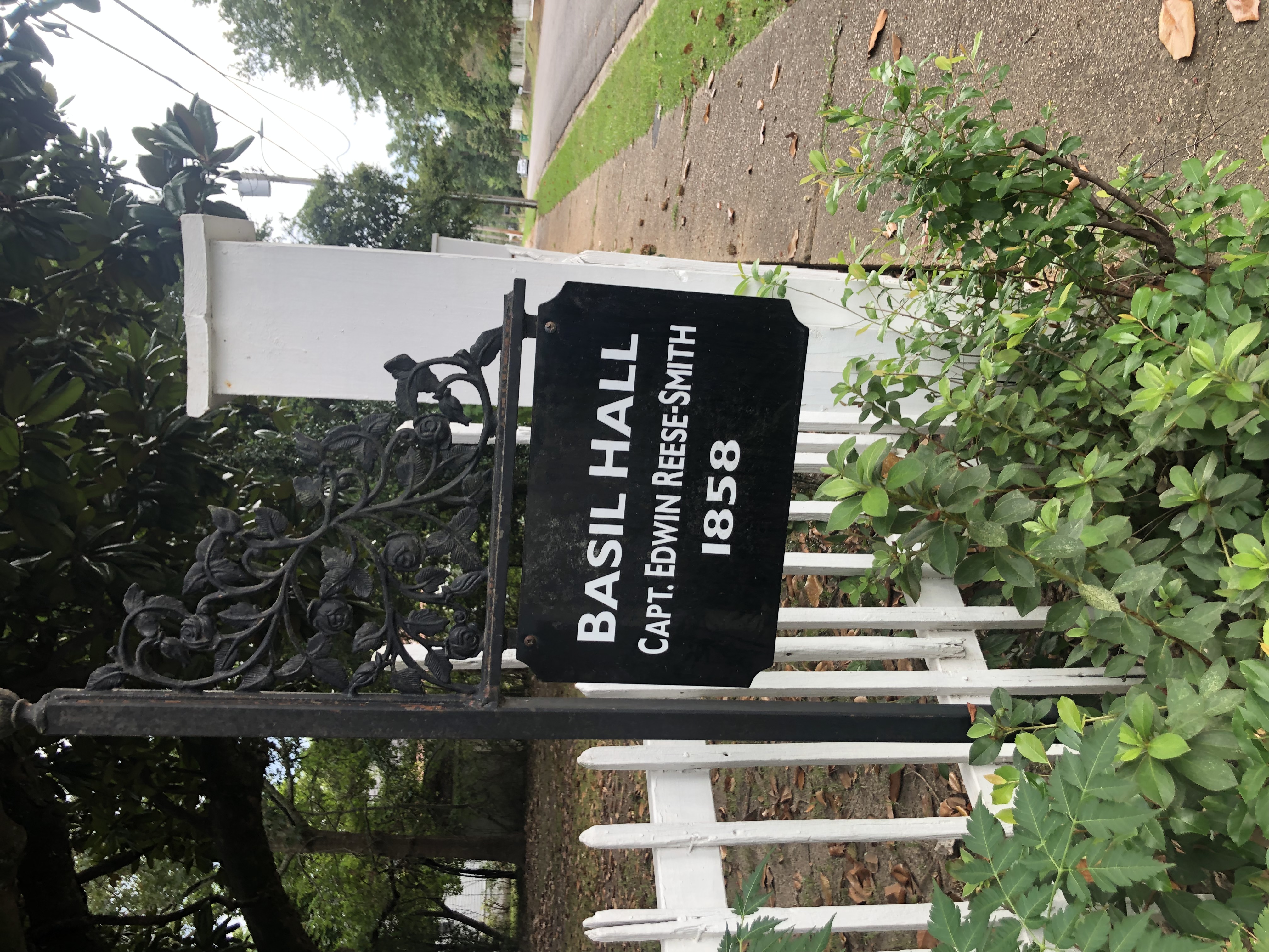 Photo of the sign in front of the house